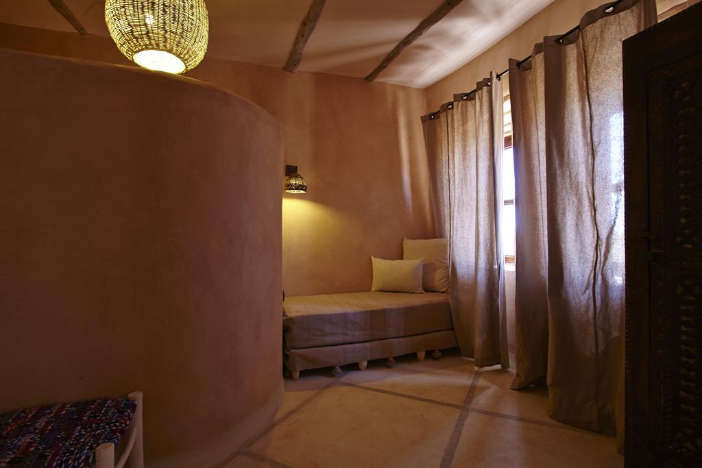 Riad Caravane Ait Benhaddou Room photo