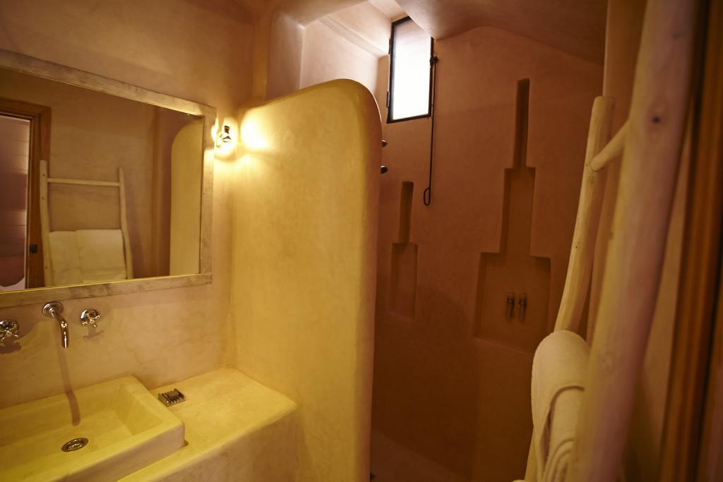 Riad Caravane Ait Benhaddou Room photo